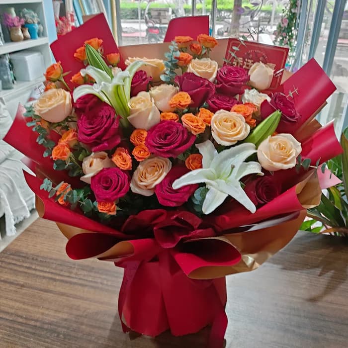 11���õ�壬11������õ�壬4���ɫ�ٺϡ�