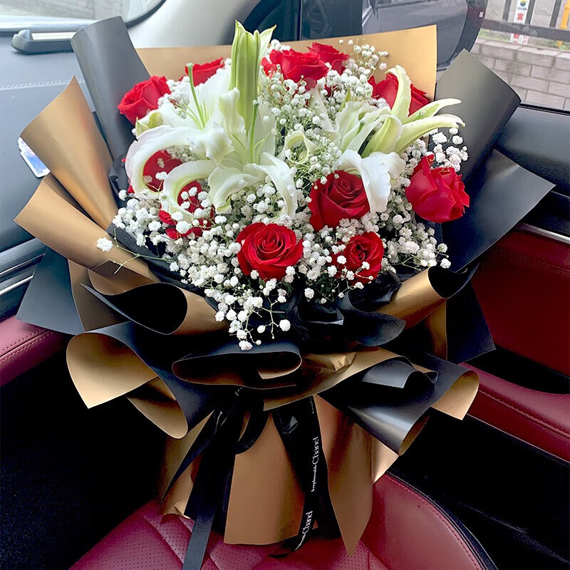 11����õ�壬6���ɫ�ٺϣ����������ǡ�